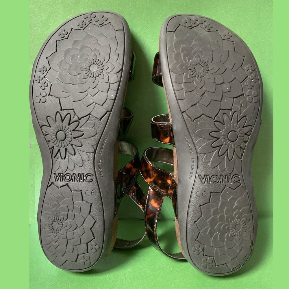 Vionic Amber Tortoise Leather Adjustable Sandal - image 3